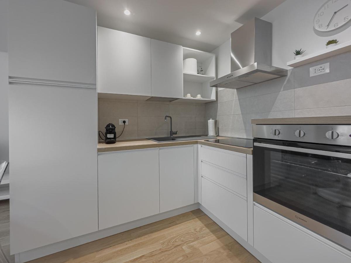 Realkasa Ferriera B Apartment Bologna Ngoại thất bức ảnh